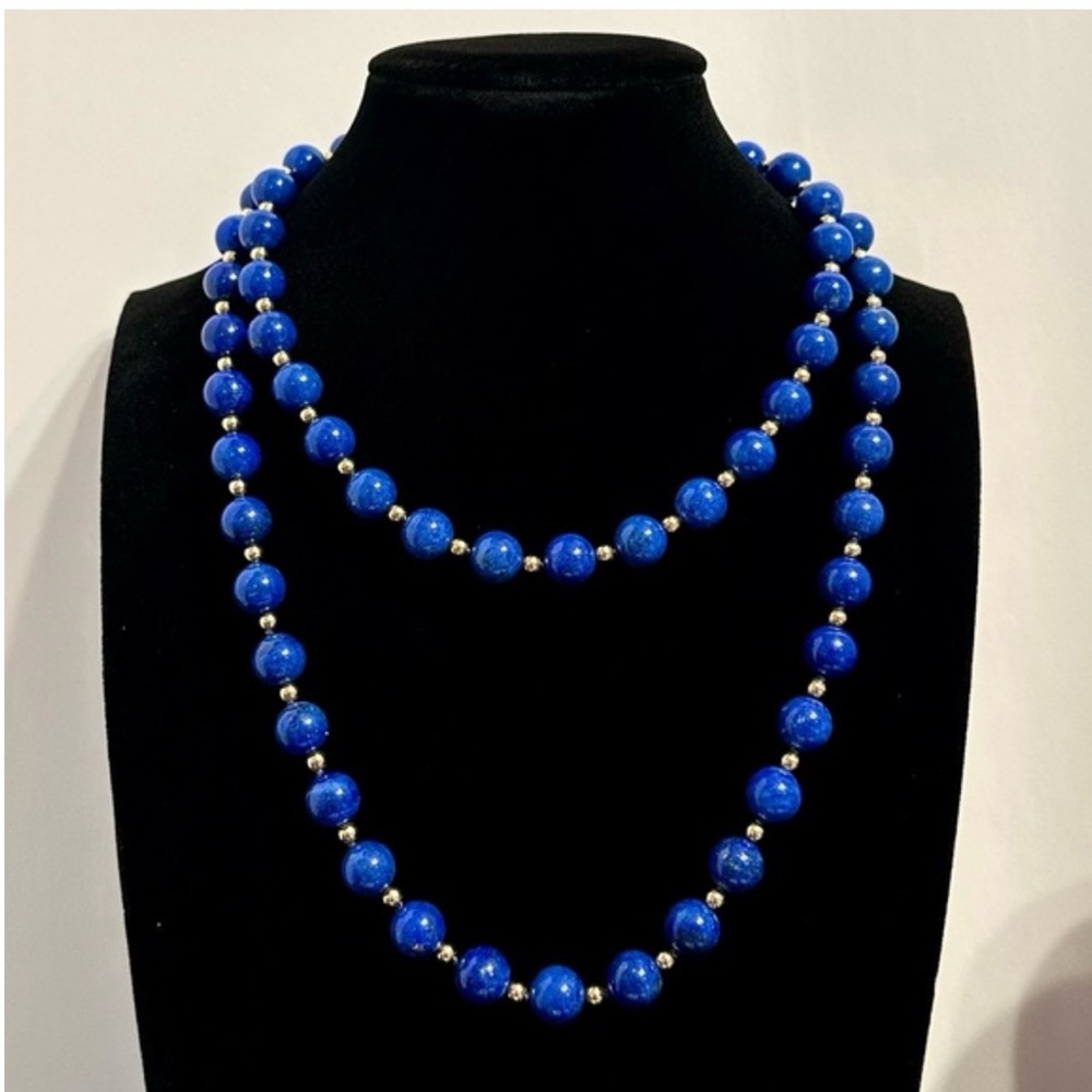 Vintage 14 karat gold Lapis Lazuli 18” Opera length Necklace